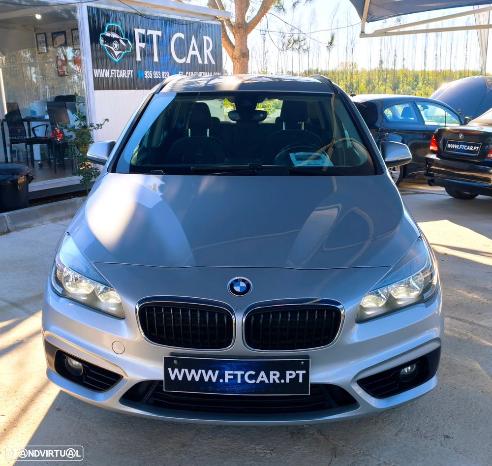 BMW 218 Active Tourer d Sport Line - 2