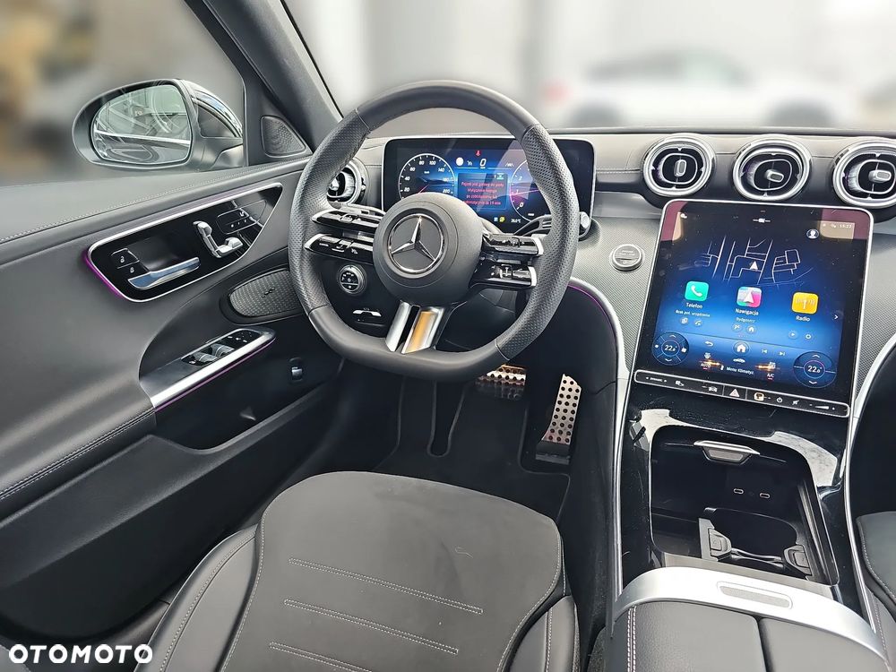 Mercedes-Benz Klasa C 200 4Matic 9G-TRONIC AMG Line - 16