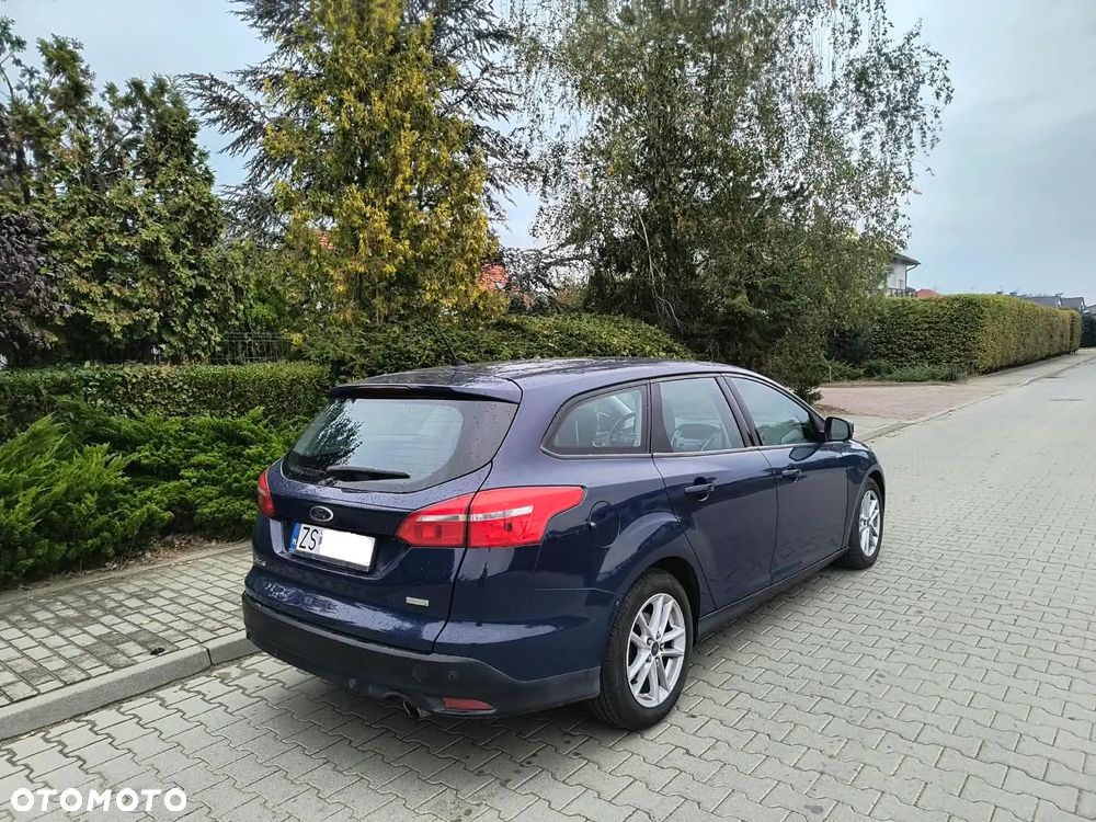 Ford Focus 2015 photo 3
