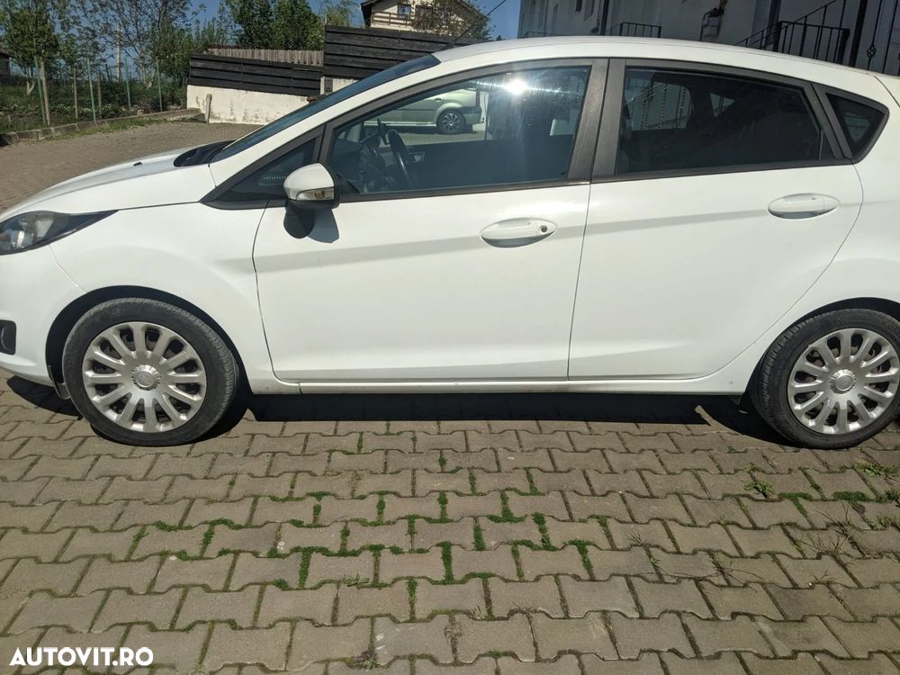 Ford Fiesta - 5