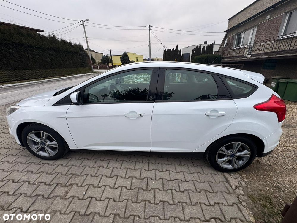 Ford Focus 1.0 EcoBoost Start-Stopp-System Champions Edition - 3