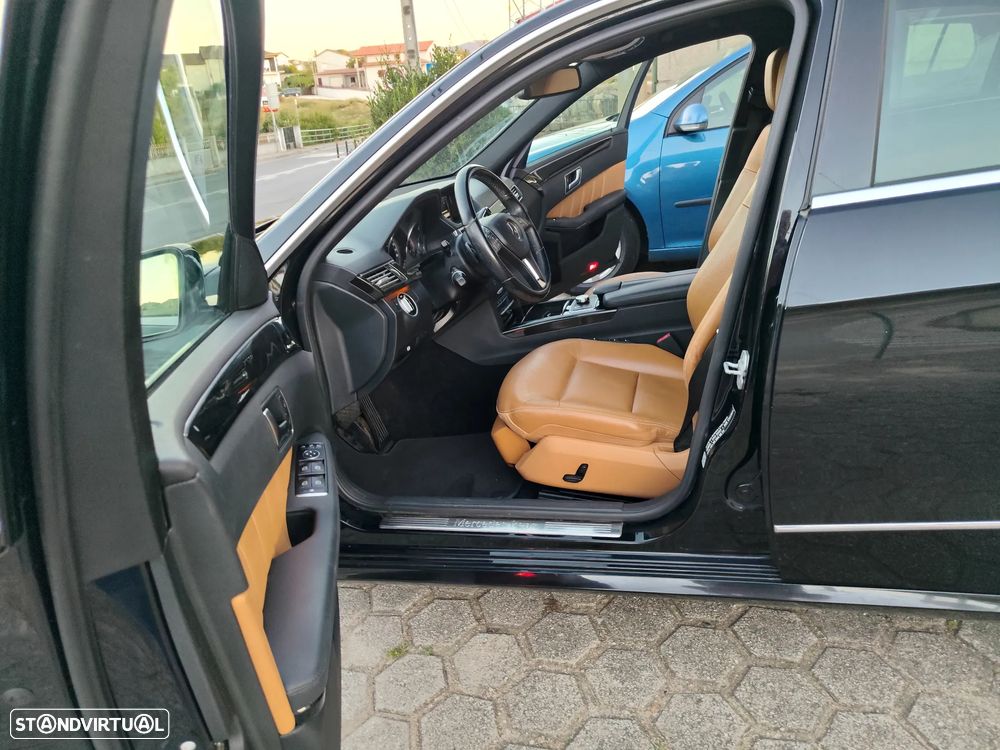 Mercedes-Benz E 300 Bluetec Hybrid Avantgarde - 12