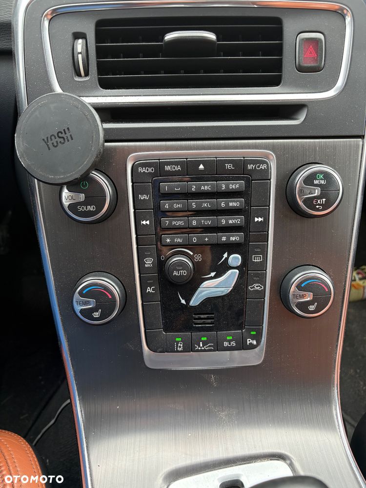 Volvo V60 D3 Geartronic Momentum - 10