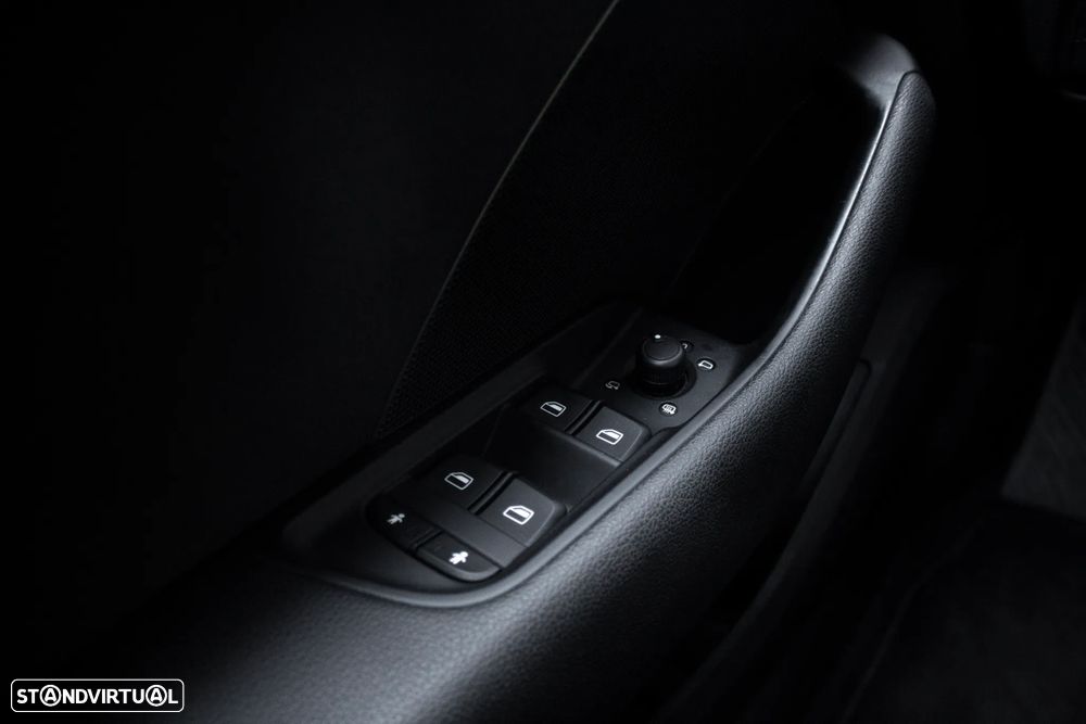 Audi A3 1.6 TDI Attraction - 18