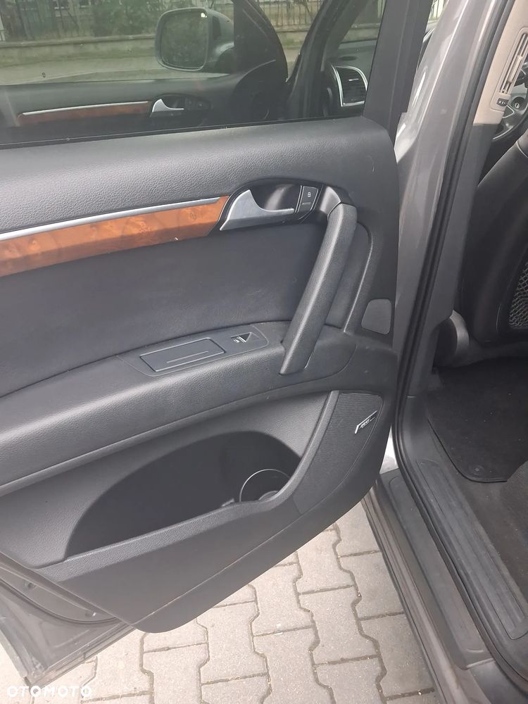 Audi Q7 - 23