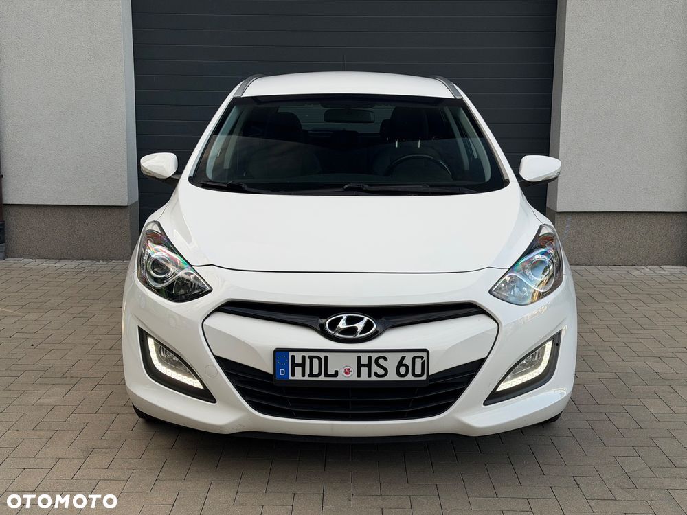 Hyundai i30 1.6 GDI BlueDrive Classic - 2