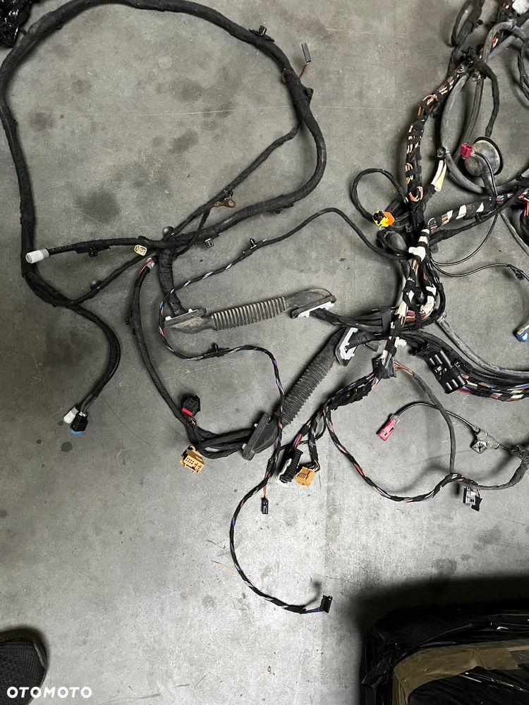 SKODA OCTAVIA IV KOMBI WIĄZKA INSTALACJA WNĘTRZA - 18