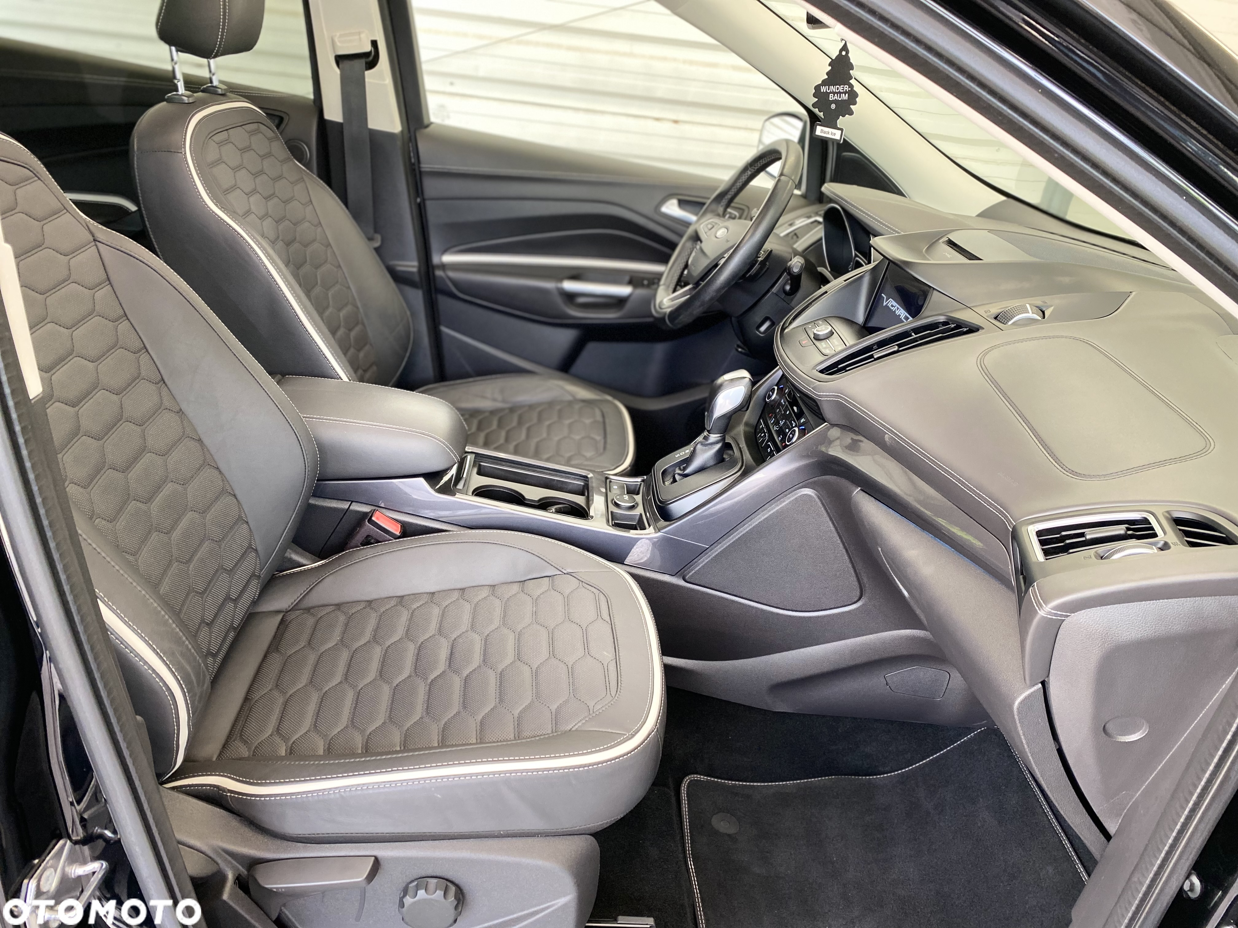 Ford Kuga Vignale 1.5 EcoBoost AWD ASS - 17