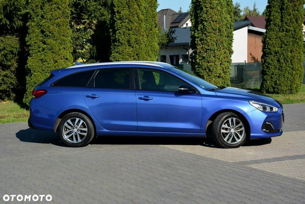 Hyundai i30 1.0 T-GDI GO - 11