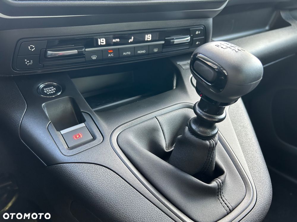 Opel Combo L 1.5 BlueHDi S&S GS - 30