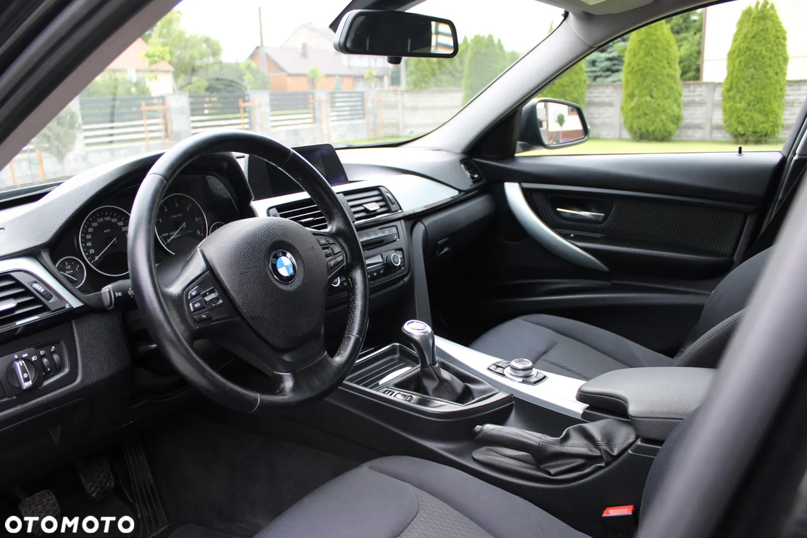 BMW Seria 3 - 22