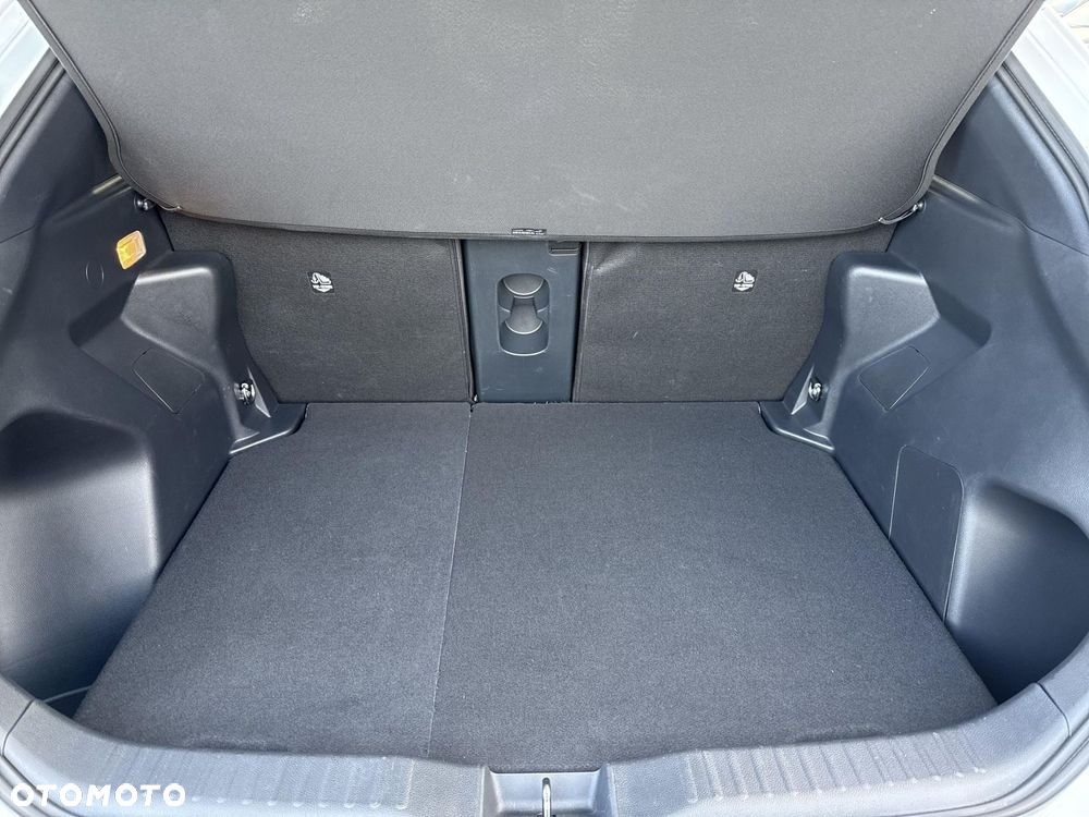 Toyota Yaris Cross Hybrid 1.5 Style - 24