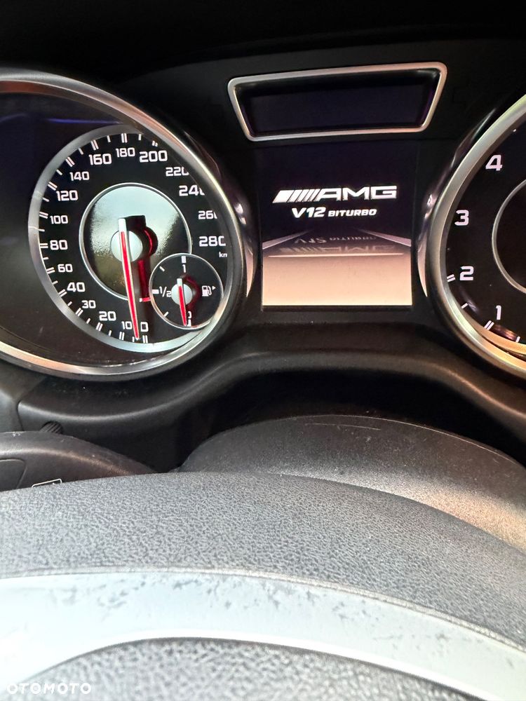 Mercedes-Benz Klasa G 65 AMG AMG SPEEDSHIFT 7G-TRONIC - 23