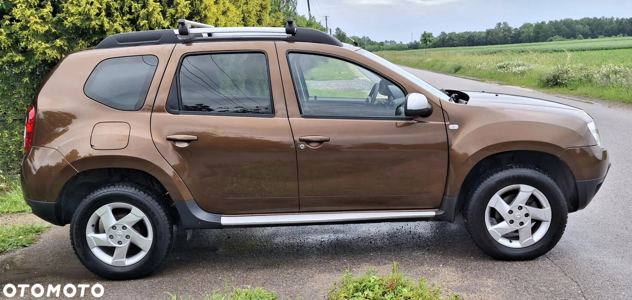 Dacia Duster 1.6 16V 4x2 Laureate - 6