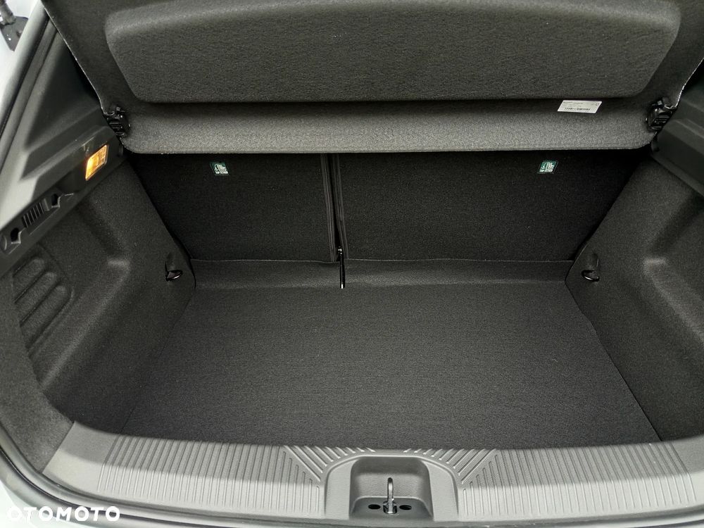 Renault Clio - 19