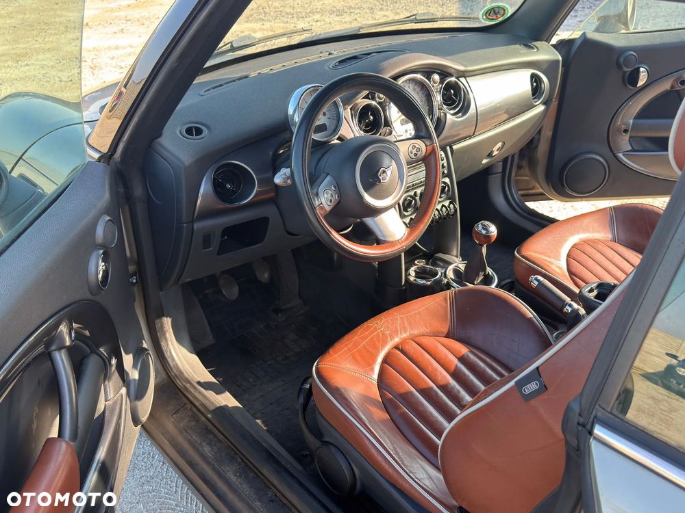 MINI Cooper Standard - 15