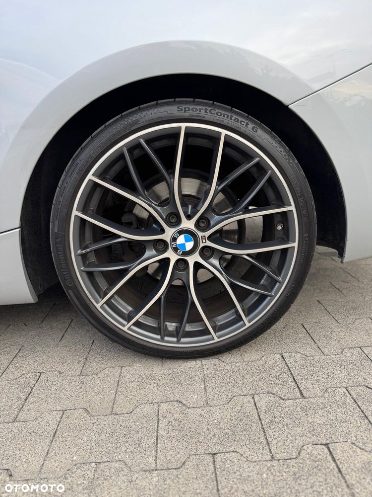 BMW Seria 2 218d M Sport - 8