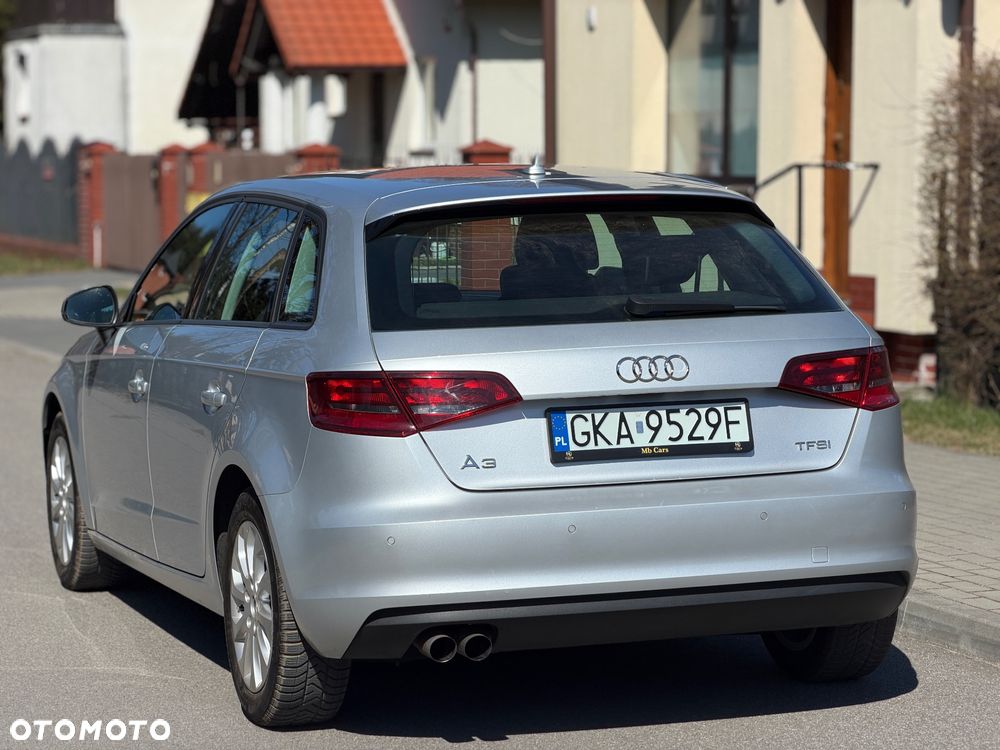 Audi A3 Sportback 1.4 TFSI Ambition - 8