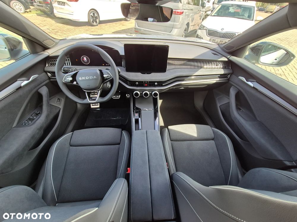 Skoda Superb 2.0 TDI SCR 4x4 Sportline DSG - 14