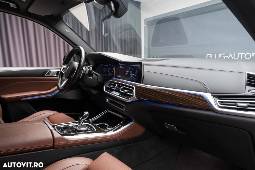 BMW X5 M M50d - 16