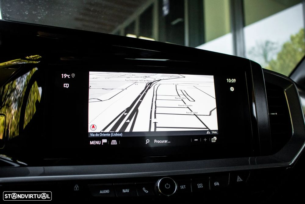 Opel Mokka 1.2 Hybrid GS eDCT - 32