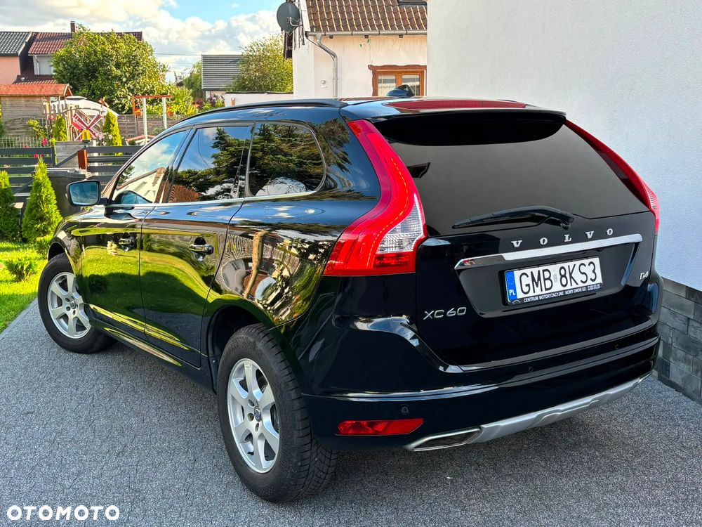 Volvo XC 60 D4 Geartronic Summum - 8
