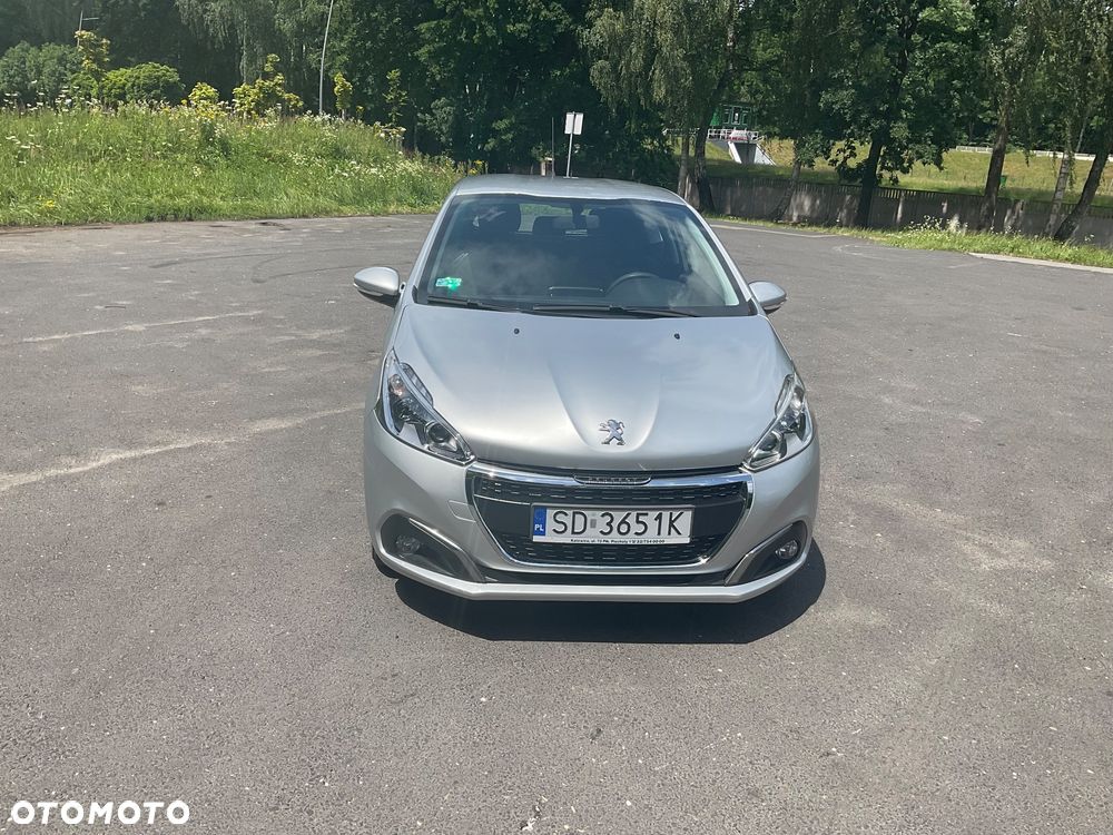Peugeot 208 - 27