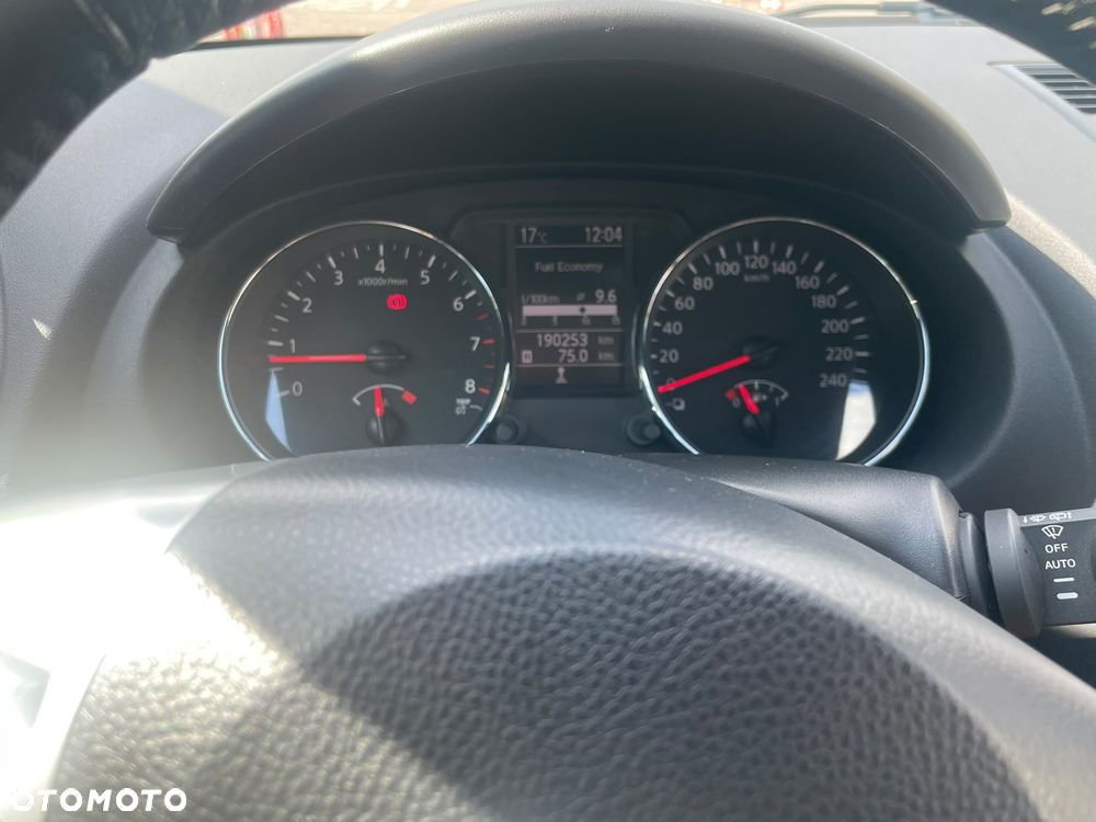 Nissan Qashqai 2.0 4x4 Acenta - 18