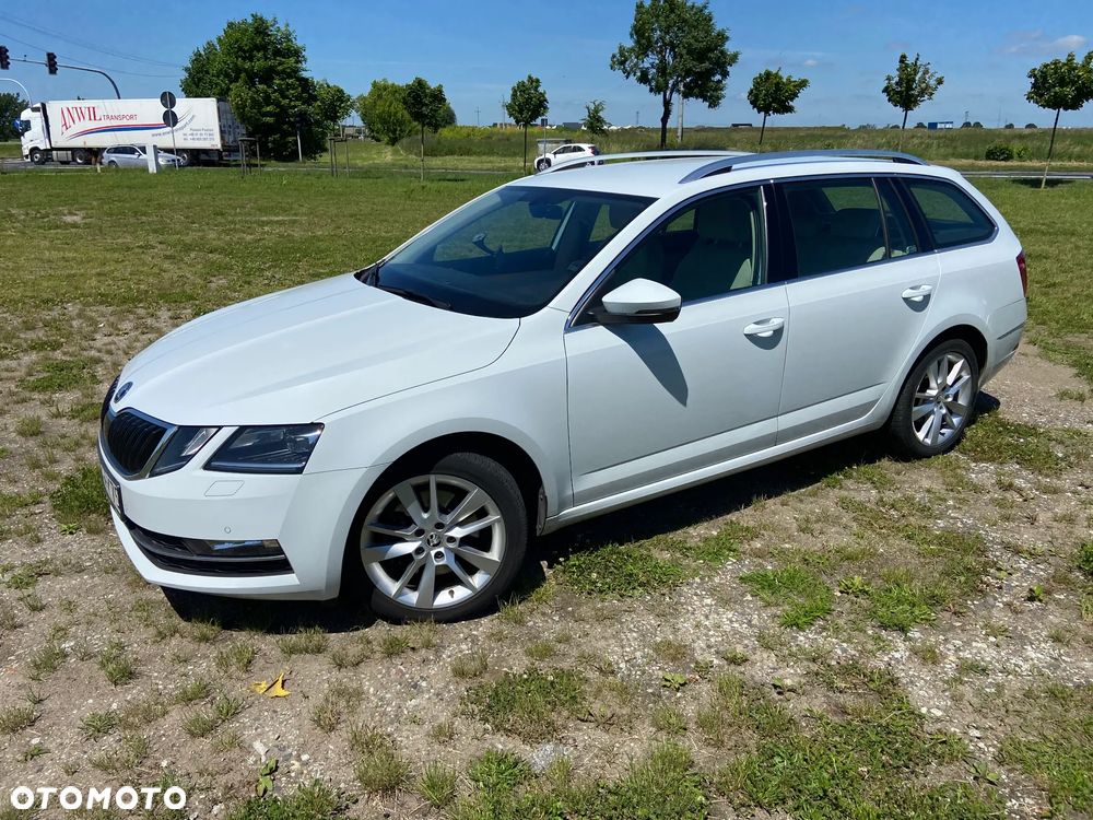 Skoda Octavia ver-1-4-tsi-elegance-dsg - 1
