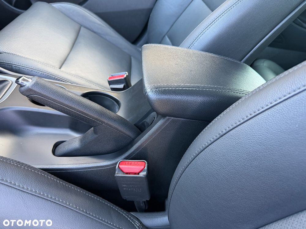 Hyundai Tucson - 25