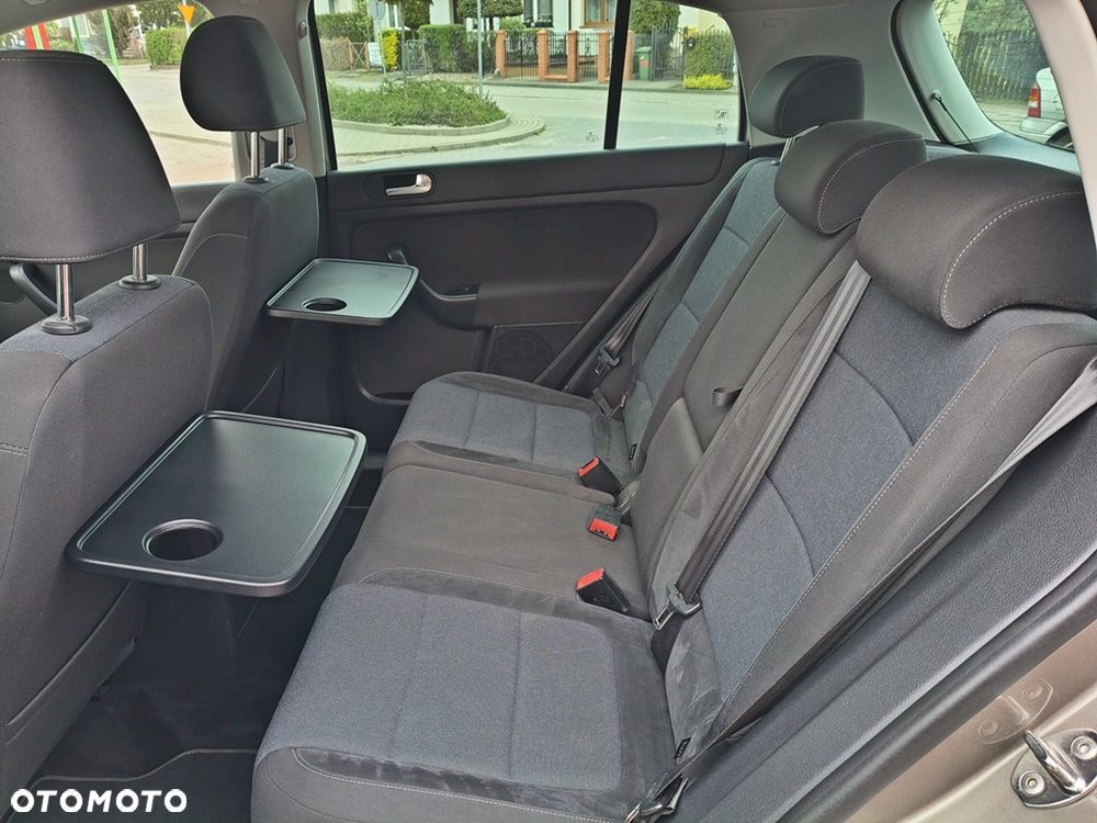 Volkswagen Golf Plus 1.2 TSI Style - 28