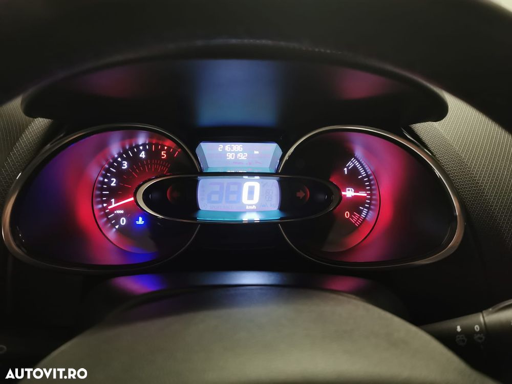 Renault Clio (Energy) dCi 90 Start & Stop LIMITED - 16