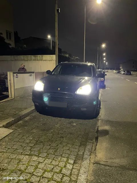 Porsche Cayenne Turbo - 3
