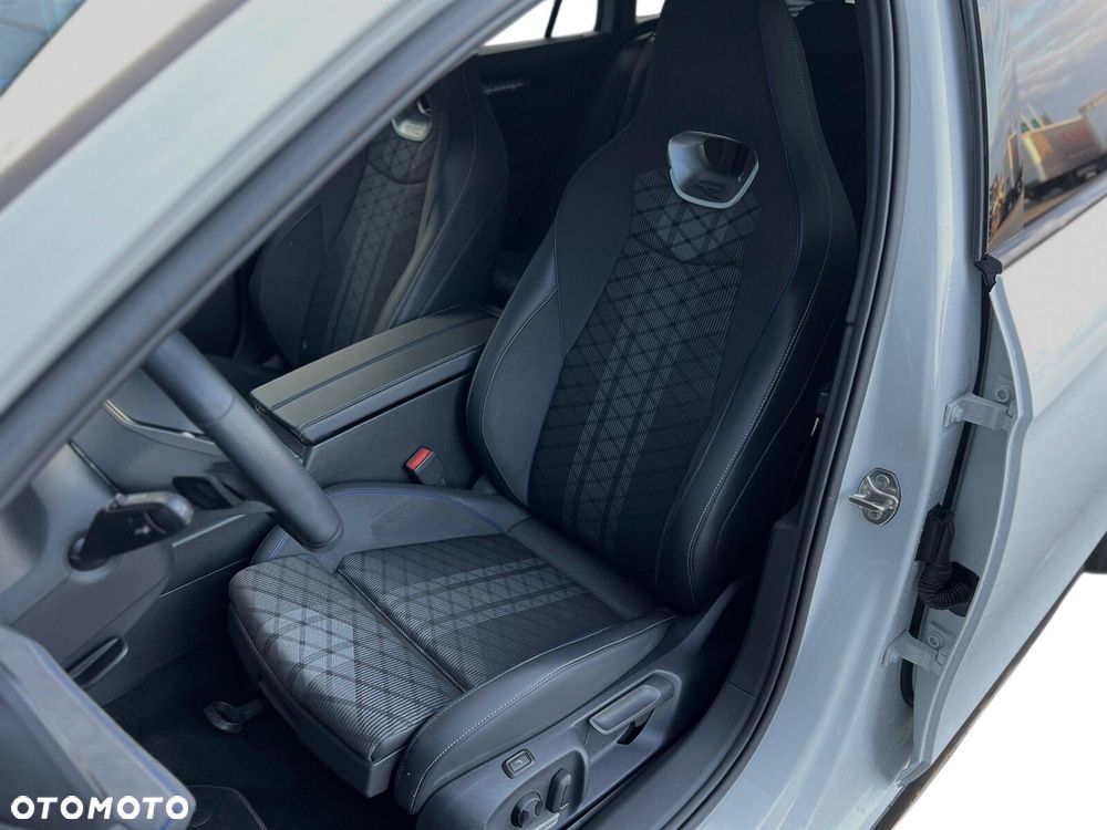 Volkswagen Passat 2.0 TDI SCR 4Mot R-Line DSG - 16