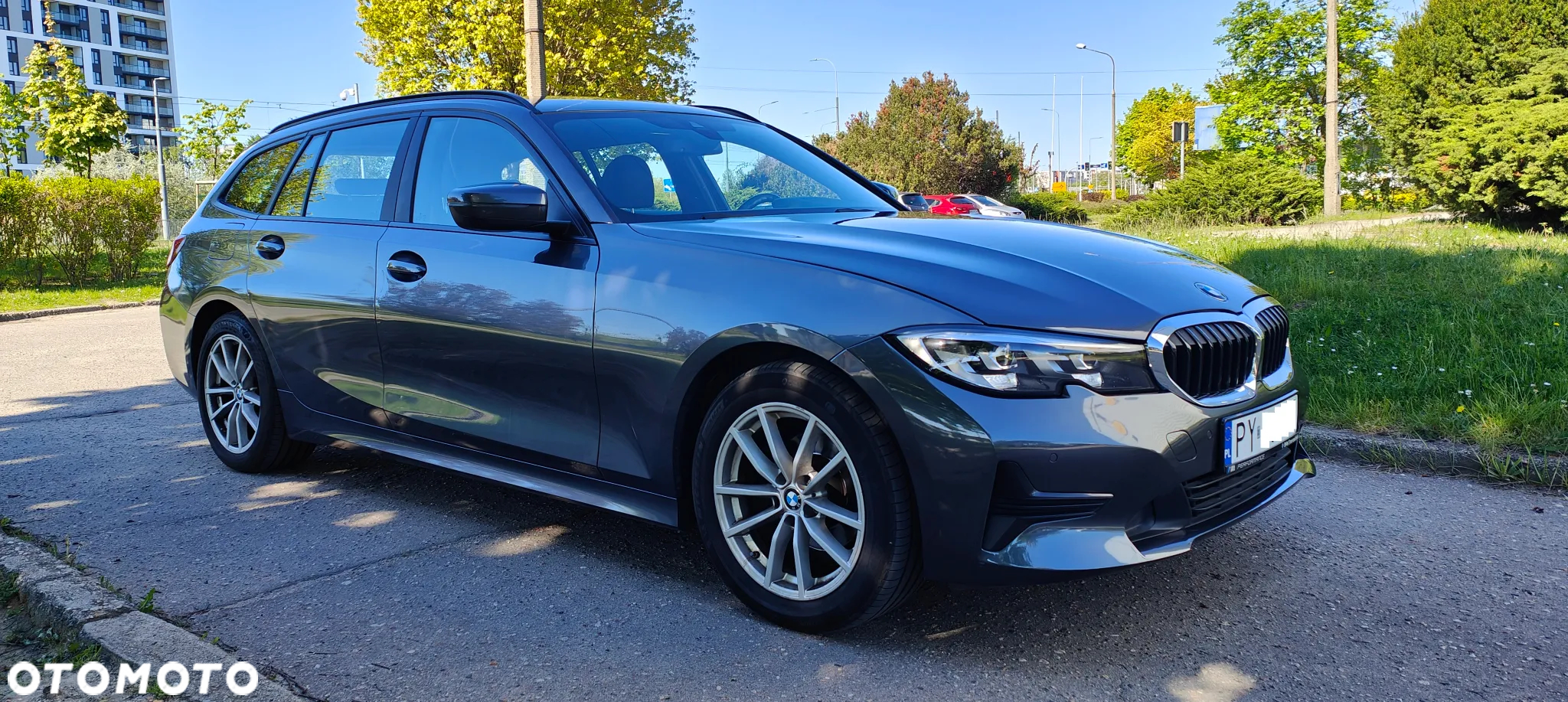 BMW Seria 3 318d Touring - 14