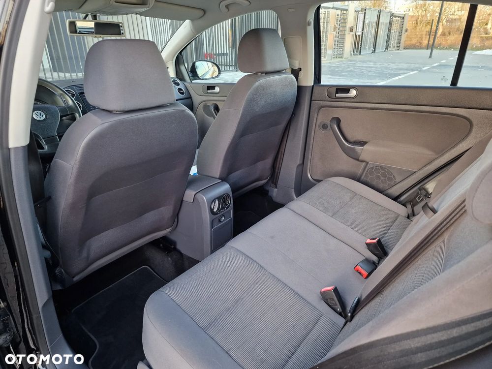 Volkswagen Golf Plus 1.9 TDI Edition - 25