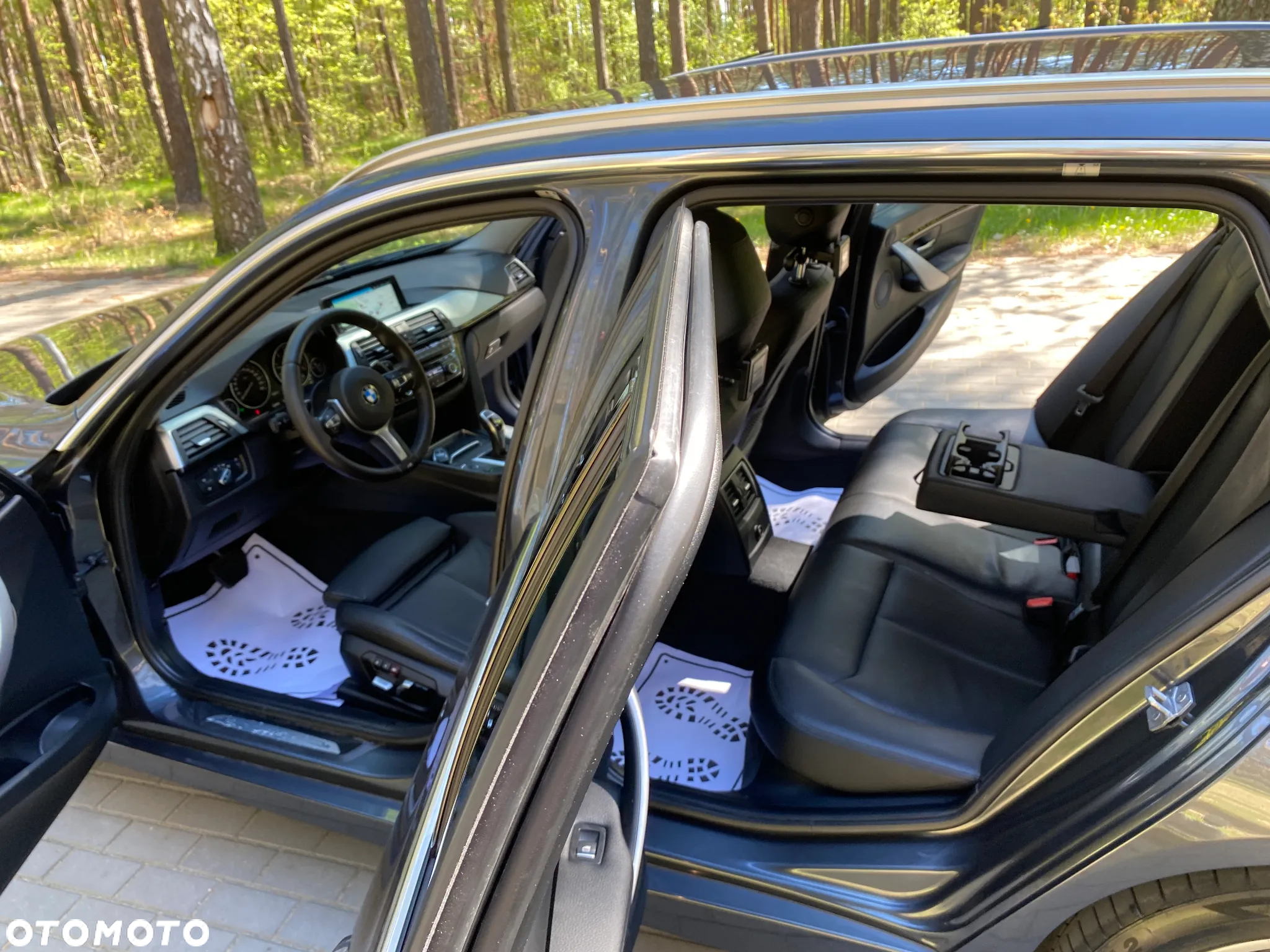 BMW Seria 3 330d xDrive Luxury Line - 7