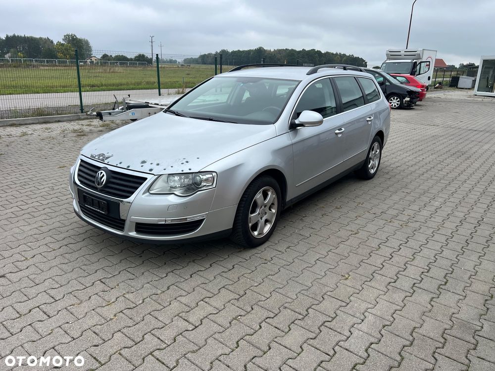 Volkswagen Passat Variant 1.8 TSI Individual - 1
