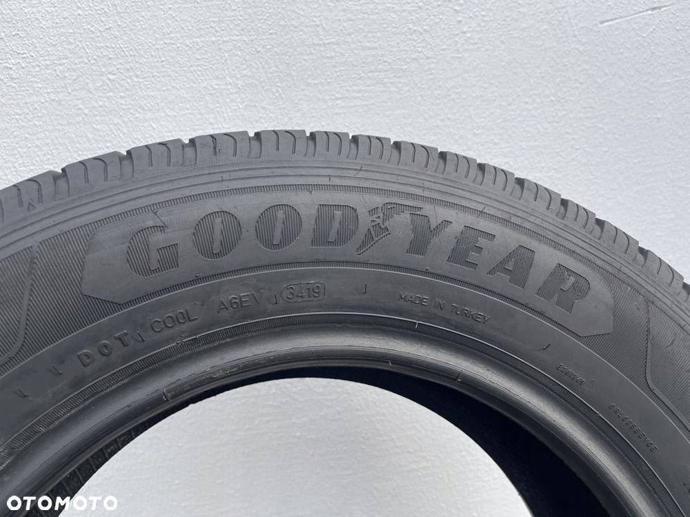OPONY 215/65/16C 106/104H GOODYEAR EFFICIENT GRIP CARGO - 5