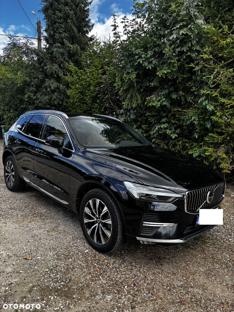 Volvo XC 60 B5 B AWD Plus Bright - 4