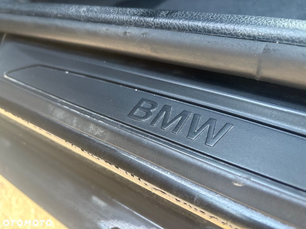 BMW Seria 1 118i - 22