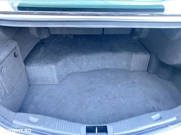 Ford Mondeo 2.0 HEV Trend - 9