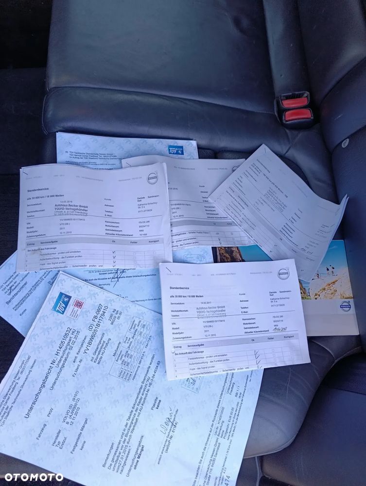 Volvo V70 2.5T Momentum - 26
