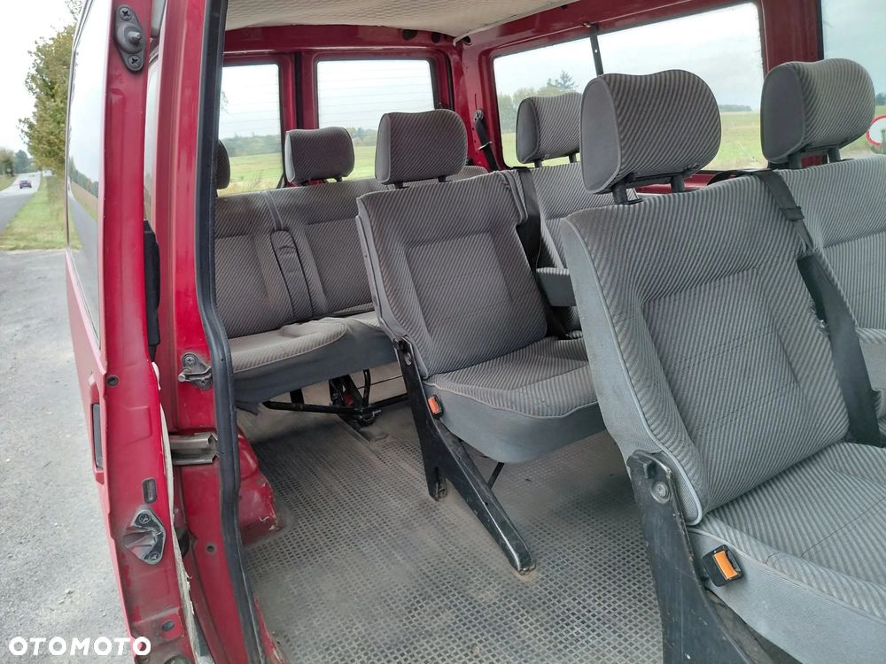 Volkswagen Transporter - 6
