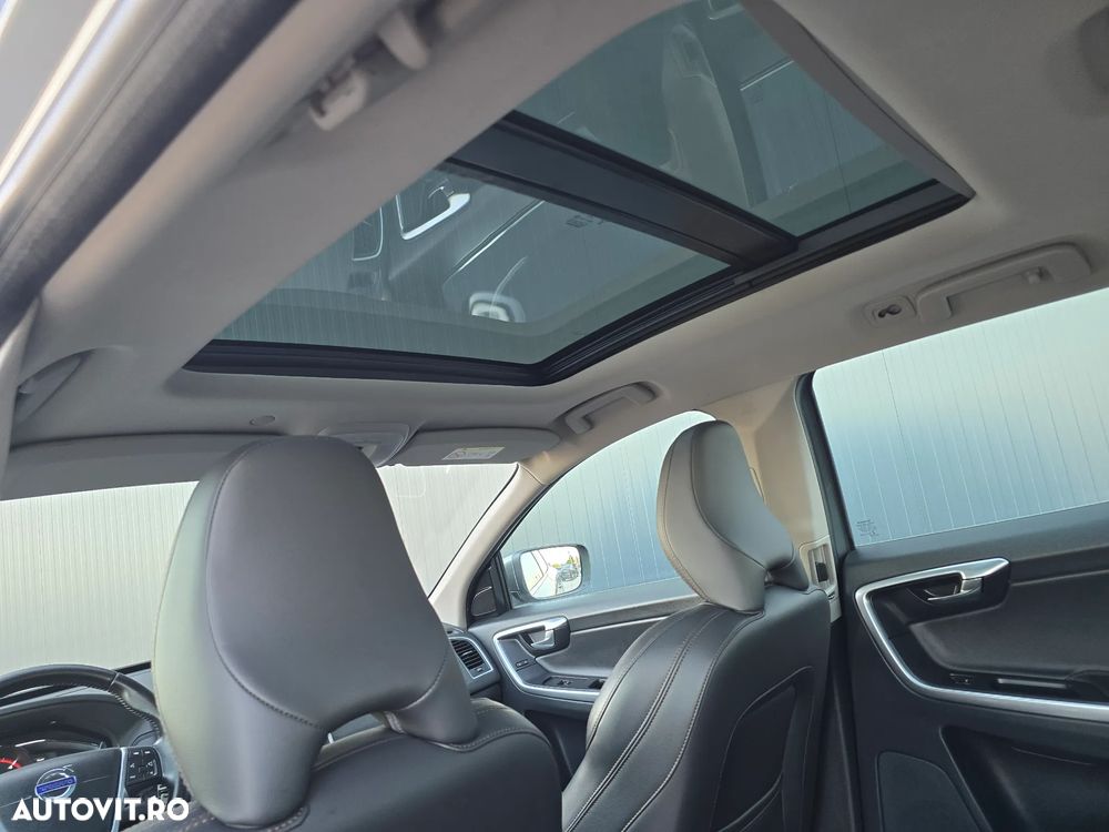 Volvo XC 60 - 10