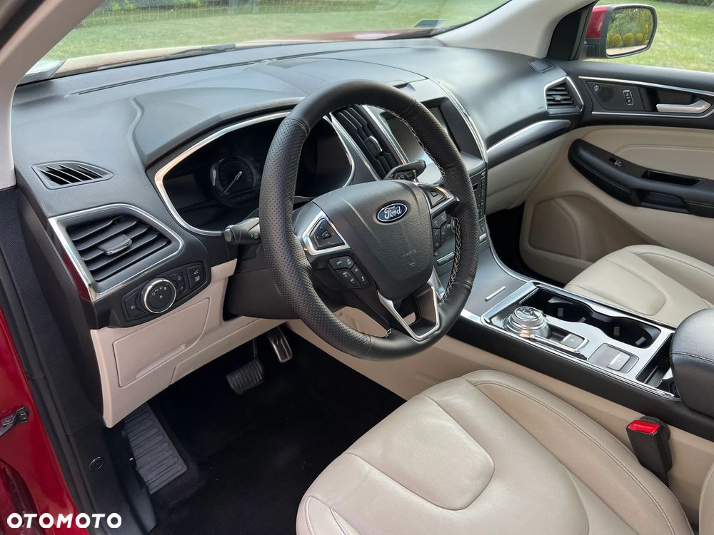 Ford Edge - 16