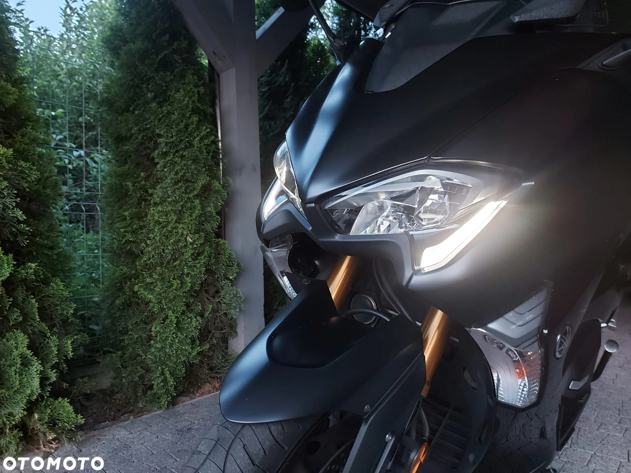 Yamaha Tmax - 27