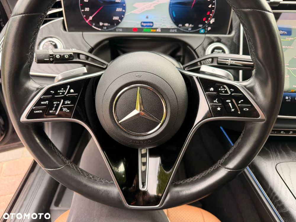 Mercedes-Benz Klasa E 300 de PHEV 4-Matic Avantgarde 9G-Tronic - 10
