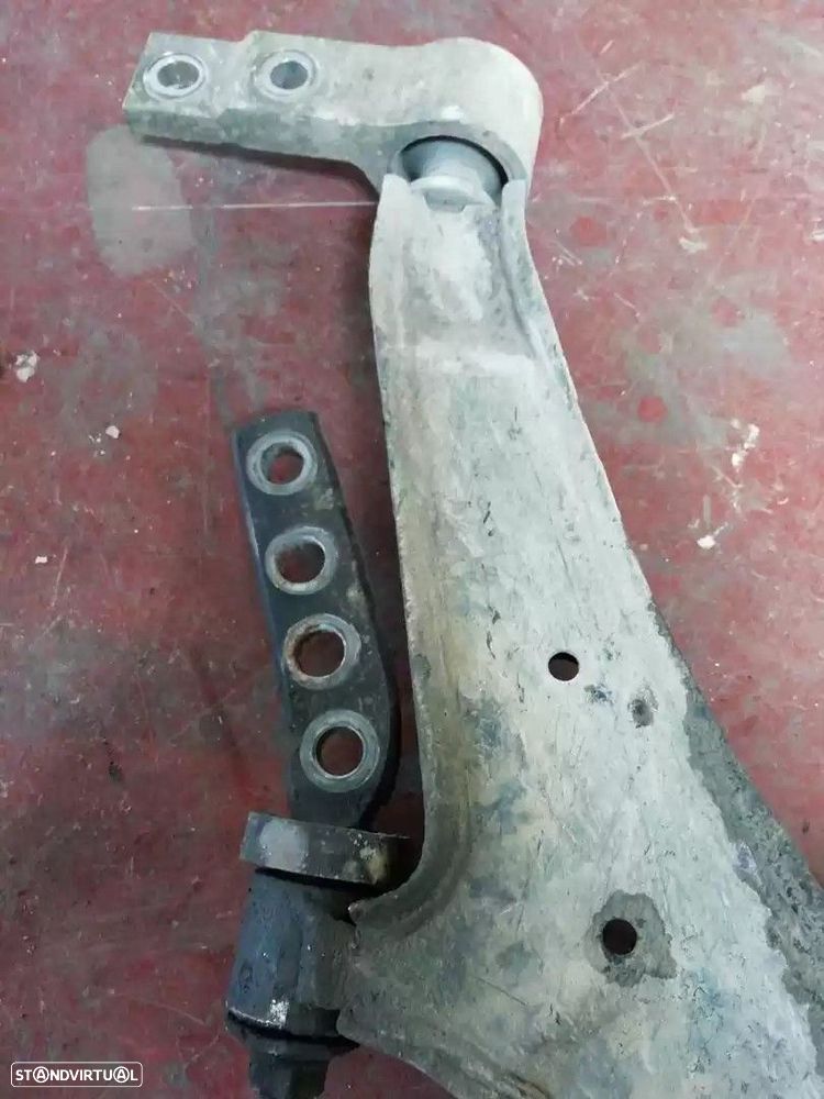 BRAÇO SUSPENSÃO INFERIOR FRONTAL DIREITO NISSAN ALMERA TINO 2004 -545004U012 - 1