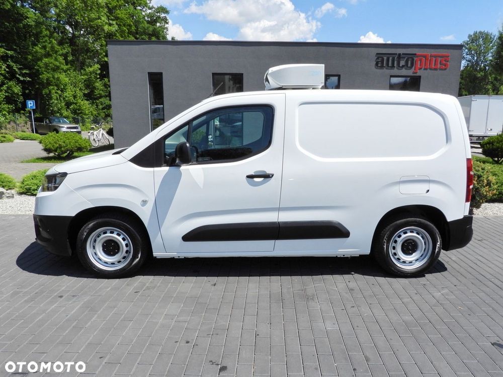 Toyota PROACE CITY  FURGON CHŁODNIA  -15*C ZASILANIE 230V TEMPOMAT KLIMATYZACJA  100KM - 10